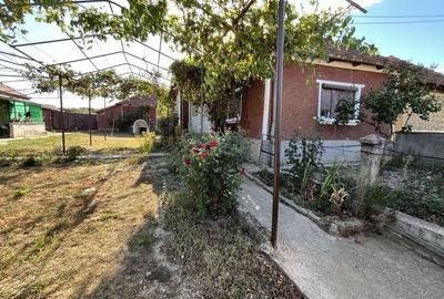 Casă cu 3 camere în Borumlaca