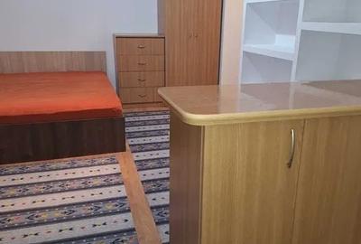 Garsonieră în Gară