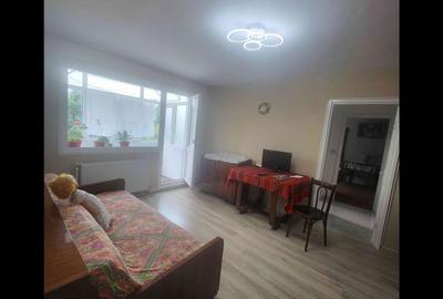 Apartament cu 2 camere semidecomandat în Cornișa - 3