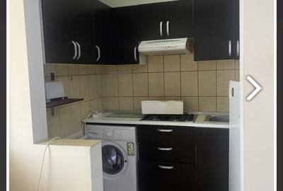 Garsonieră semidecomandată în Titan