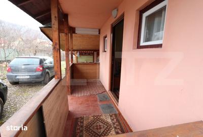 Casă cu 2 camere cu Teren 360 Mp în Moroeni - 8