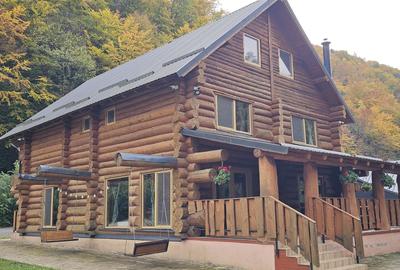 Hotel/Pensiune, de 568 mp, în Valea Drăganului - 2
