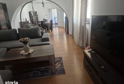 Casă cu 4 camere cu Teren 700 Mp în Rășinari - 7