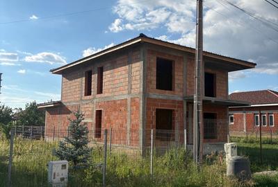 Casă cu 4 camere în Șag - 3