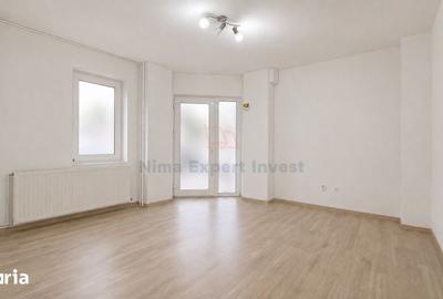 Spațiu comercial, de 50 mp, în Centrul Civic