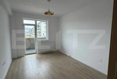 Spațiu comercial, de 52 mp, în Florești