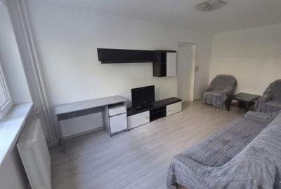Apartament cu 2 camere decomandat în Drumul Taberei
