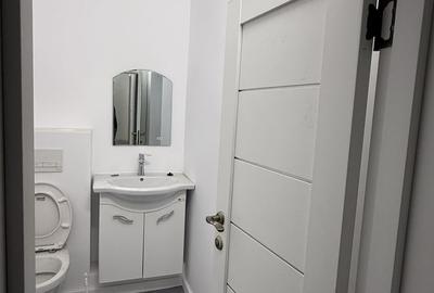 Spațiu comercial, de 100 mp, în Central