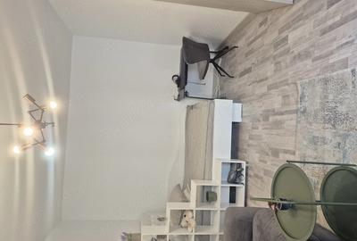 Apartament cu 2 camere decomandat în Exterior Vest