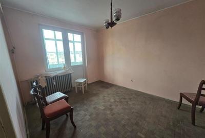 Apartament cu 2 camere semidecomandat în Central - 1