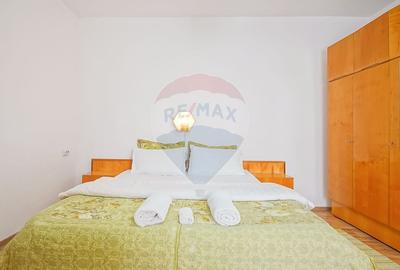 Casă individuală cu 11 camere cu Teren 789 Mp în Florilor - 19