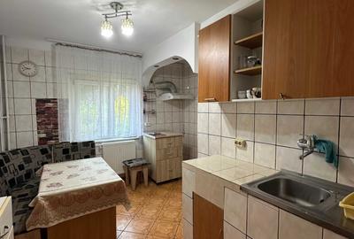 Apartament cu 2 camere semidecomandat în Mihai Bravu