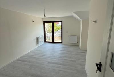 Casă individuală cu 4 camere cu Teren 400 Mp în Central - 10