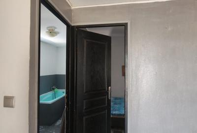 Casă cu 4 camere în Bistreț