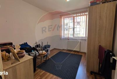 Apartament cu 3 camere în Central - 15