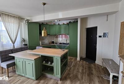 Apartament cu 2 camere decomandat în Central