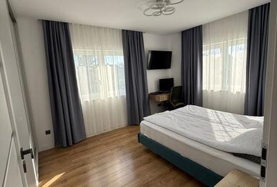 Casă cu 3 camere cu Teren 2500 Mp în Rușeni - 2