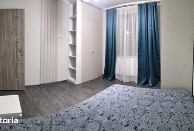 Casă cu 4 camere cu Teren 200 Mp în Central - 2