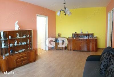 Apartament cu 2 camere semidecomandat în Central - 1