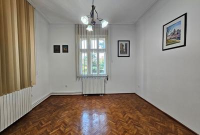 Casă individuală cu 4 camere cu Teren 400 Mp în Gara - 2