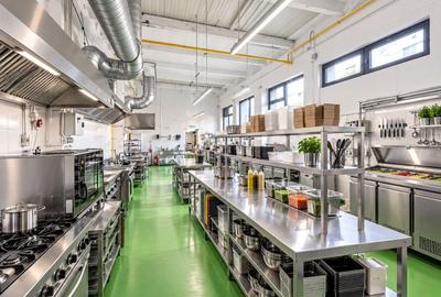 Spațiu comercial, de 230 mp, în Central