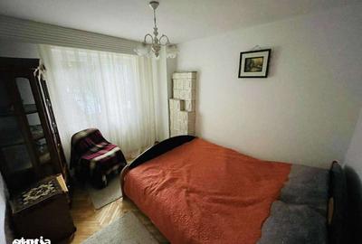 Casă cu 6 camere cu Teren 250 Mp în Tulnici - 9