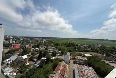 Apartament cu 4 camere în Universității
