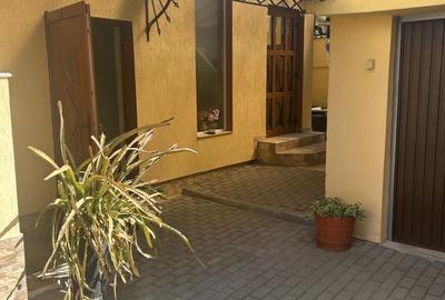 Casă cu 4 camere în Reșița - 4