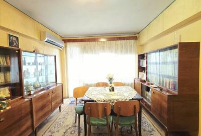 Apartament cu 3 camere semidecomandat în Central - 2