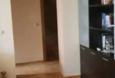 Apartament cu 2 camere semidecomandat în Bucur Obor - 1