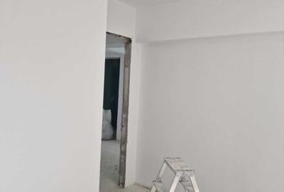 Apartament cu 3 camere decomandat în Central - 3