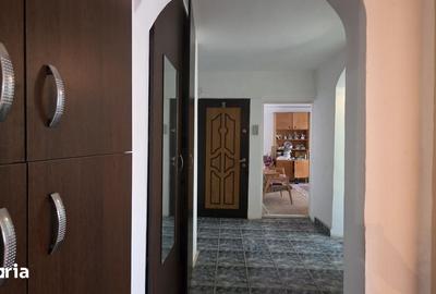 Apartament cu 2 camere decomandat în Nufărul - 6