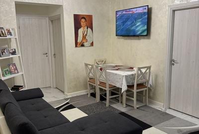 Apartament cu 3 camere decomandat în Florești - 1