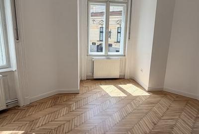 Apartament cu 3 camere în P-ța Maria - 3