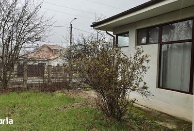 Casă cu Teren 1856 Mp în Central - 10
