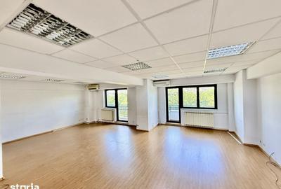Apartament cu 4 camere decomandat în Centrul Civic