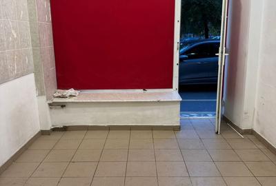 Spațiu comercial, de 18 mp, în Vitan