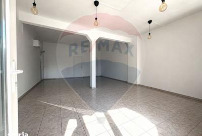 Spațiu comercial, de 50 mp, în Palas - 2