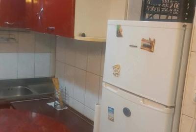 Garsonieră decomandată în Lipovei