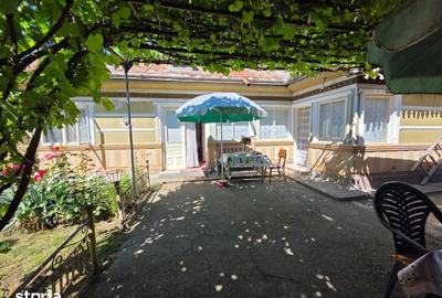 Casă cu 4 camere cu Teren 2000 Mp în Central - 7