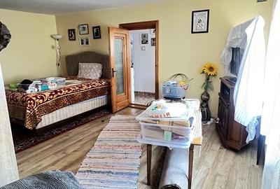 Casă cu Teren 432 Mp în Central - 5