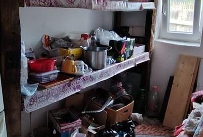 Casă cu 3 camere în Central