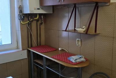 Garsonieră decomandată în Central - 5