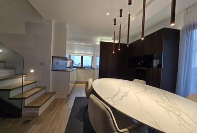 Penthouse cu 4 camere decomandat, mobilat în Centru Civic - 3