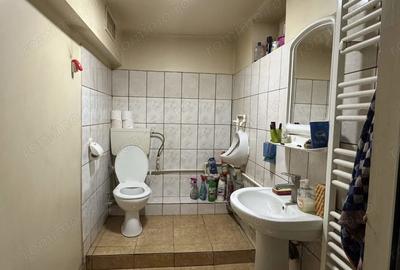 Spațiu comercial, de 345 mp, în Central