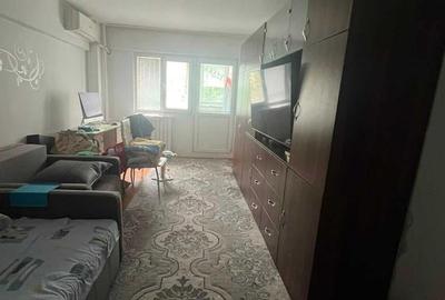 Apartament cu 2 camere decomandat în Dristor