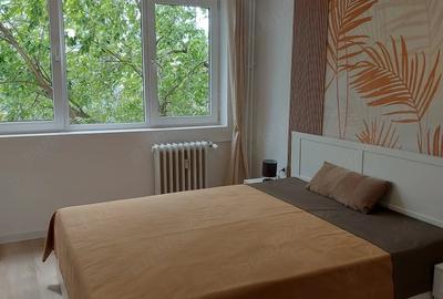 Apartament cu 2 camere semidecomandat, mobilat în Titan