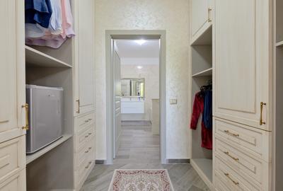 Duplex cu 7 camere cu Canalizare în Faleza Nord - 11