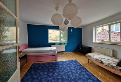 Casă individuală cu 4 camere cu Teren 240 Mp în Noua - 12