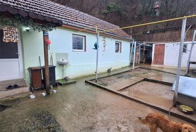 Casă cu 6 camere cu Teren 150 Mp în Central - 11